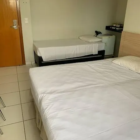 Refugio Economico E Confortavel Caldas Novas Exterior foto