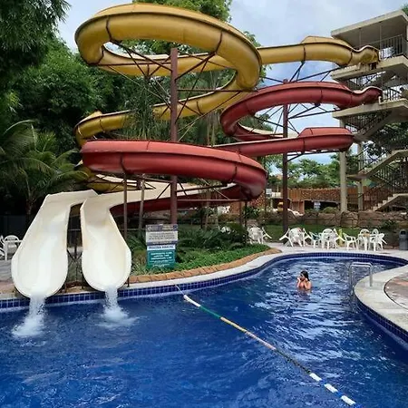 Refugio Economico E Confortavel Caldas Novas Exterior foto